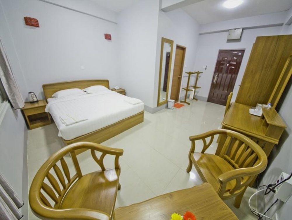 Hotel Maymyo Pyin Oo Lwin Extérieur photo