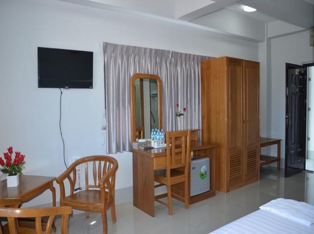 Hotel Maymyo Pyin Oo Lwin Extérieur photo